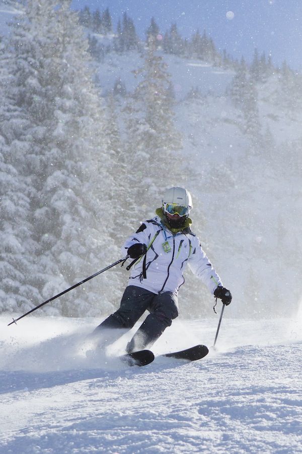 03. Skiing